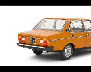 Fiat 131 1600 Mirafiori Special 1974 Arancione - Orange Laudoracing 1:18 Resinemodell (Türen, Motorhaube... nicht zu öffnen!)